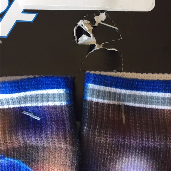 New For Bare Feet Toronto Blue Jays Aaron Sanchez MLB Player Photo Crew Socks M - Picture 7 of 10